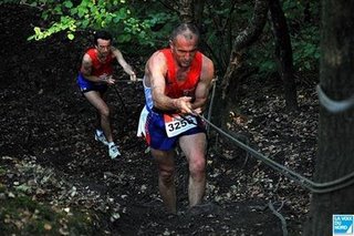 la_course_des_terrils_2008_html_m725ed0b7 ... ou des cordes pour s'accrocher !